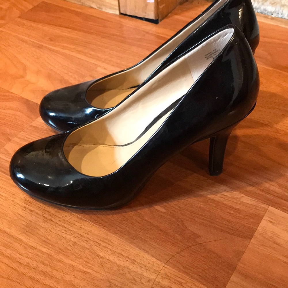 Kelly and Katie Black Heels